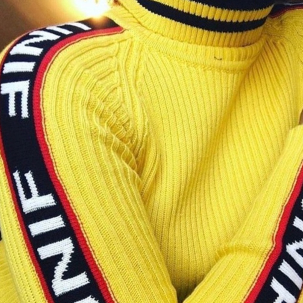 UNIF TURTLENECK